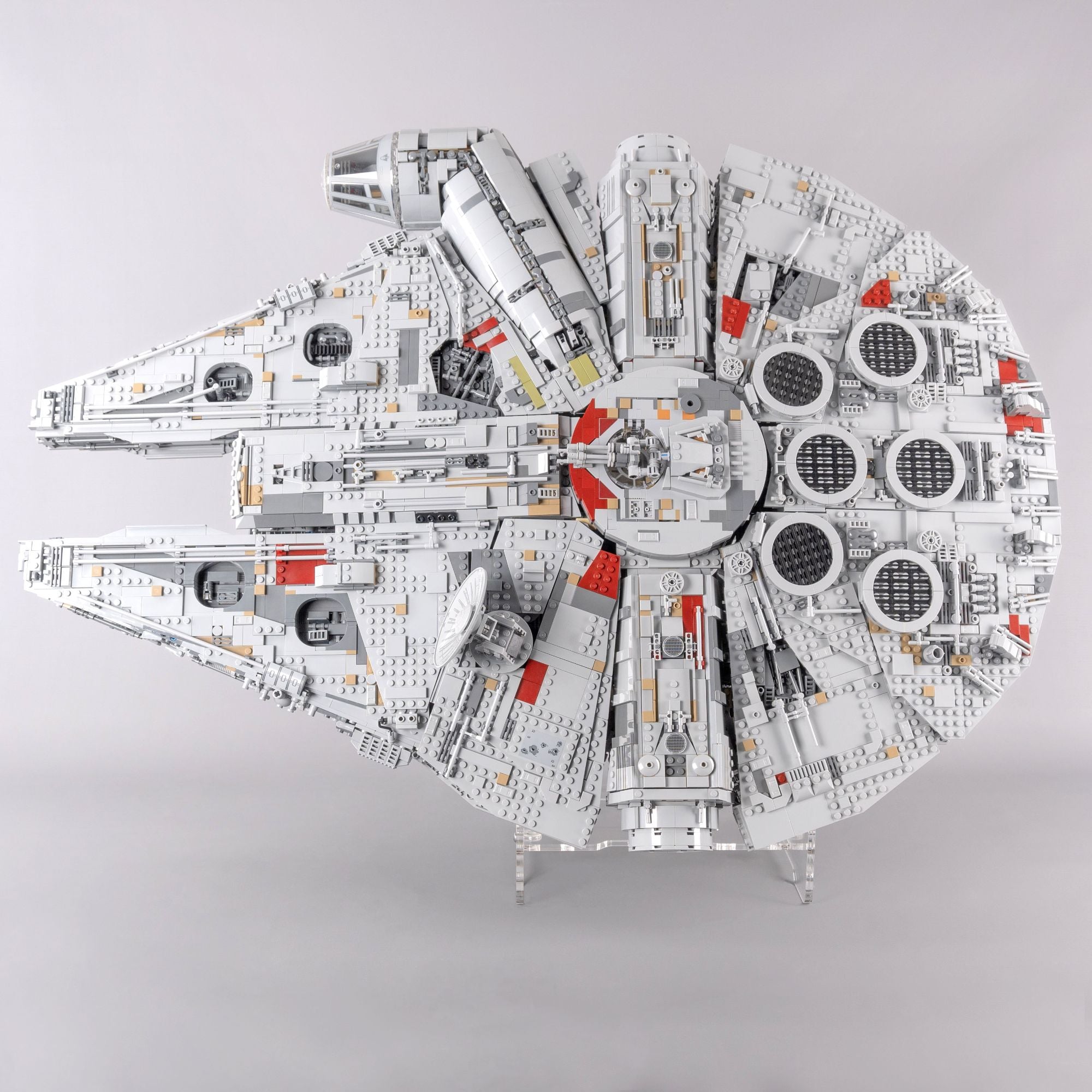 ラオウ2 2in1 Display Stand for LEGO 75192 Millennium Falcon | iDisplayit