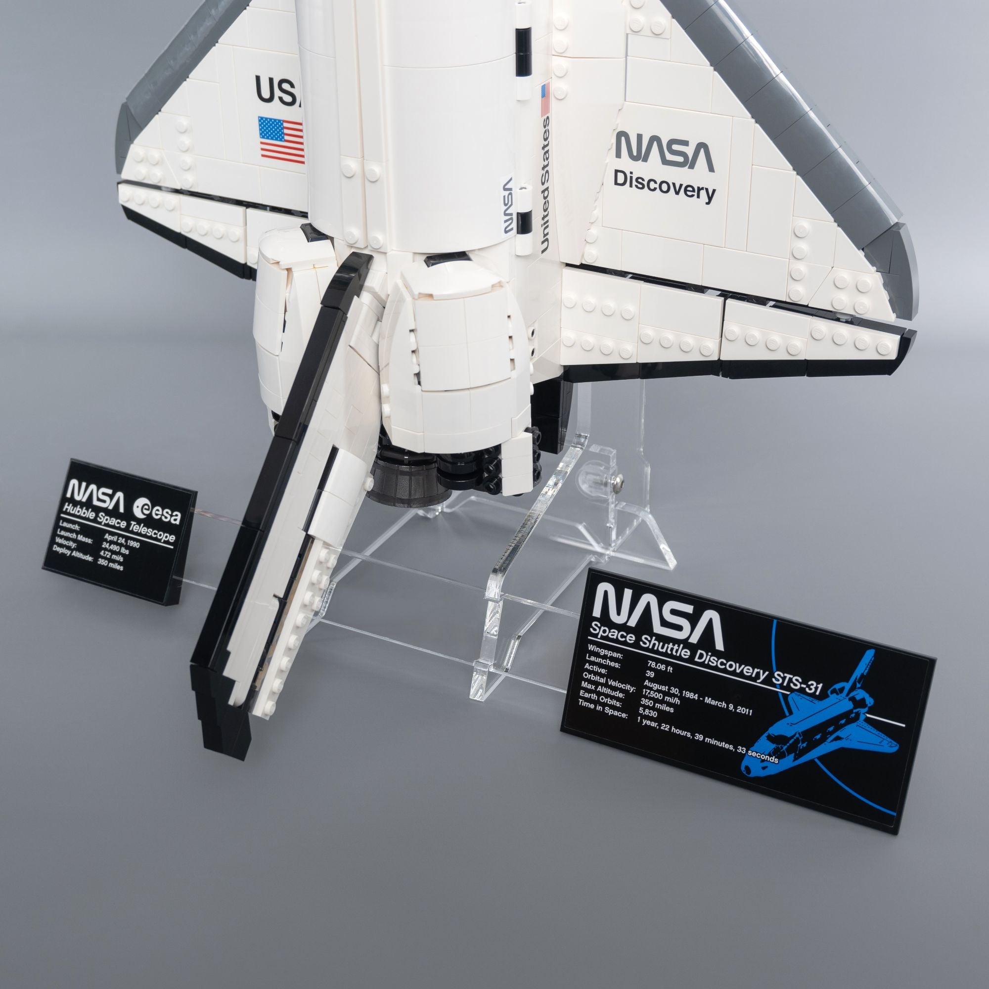 Vertical Stand for LEGO NASA Space Shuttle Discovery | iDisplayit
