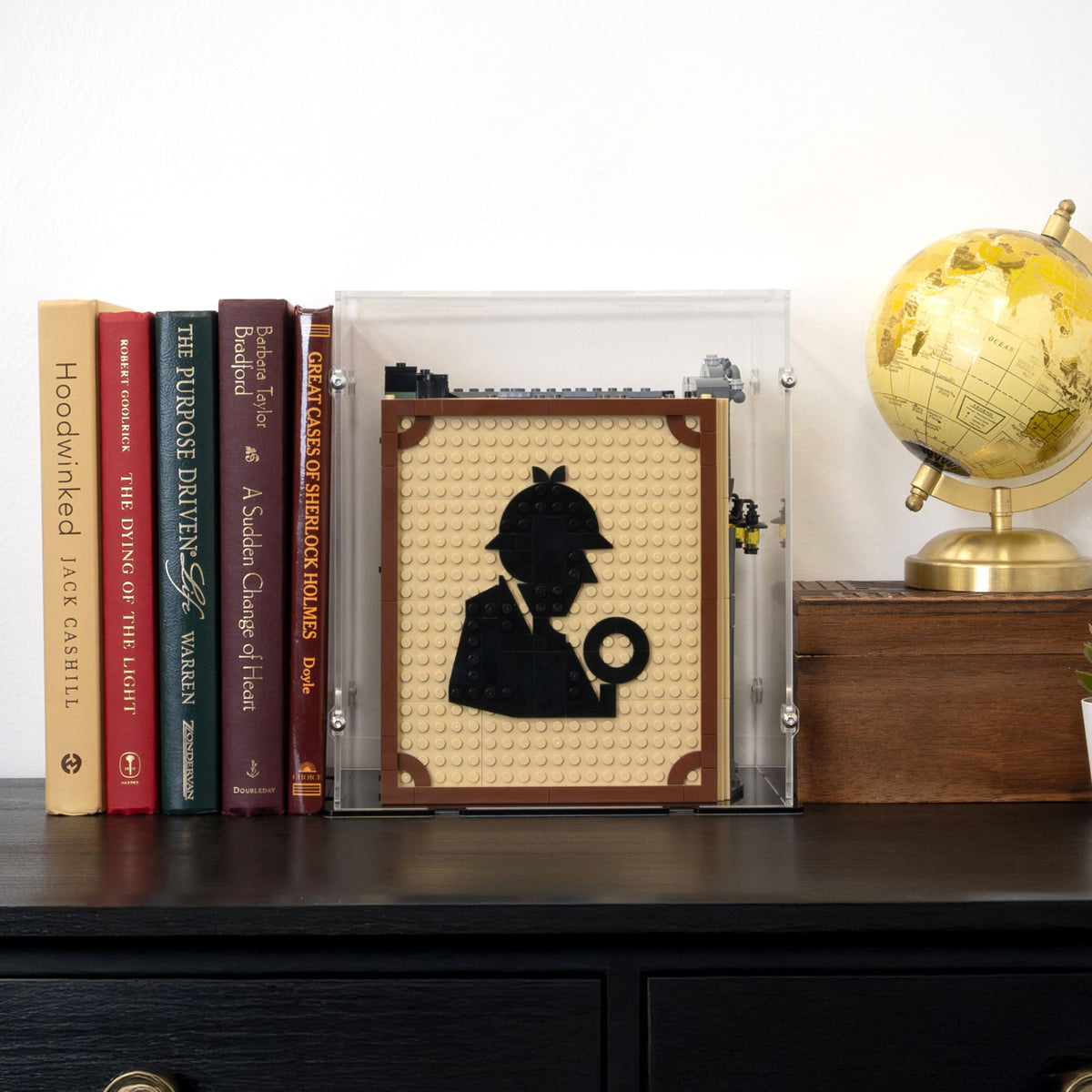 LEGO Sherlock Holmes: Book Nook (Closed) Display Case | iDisplayit