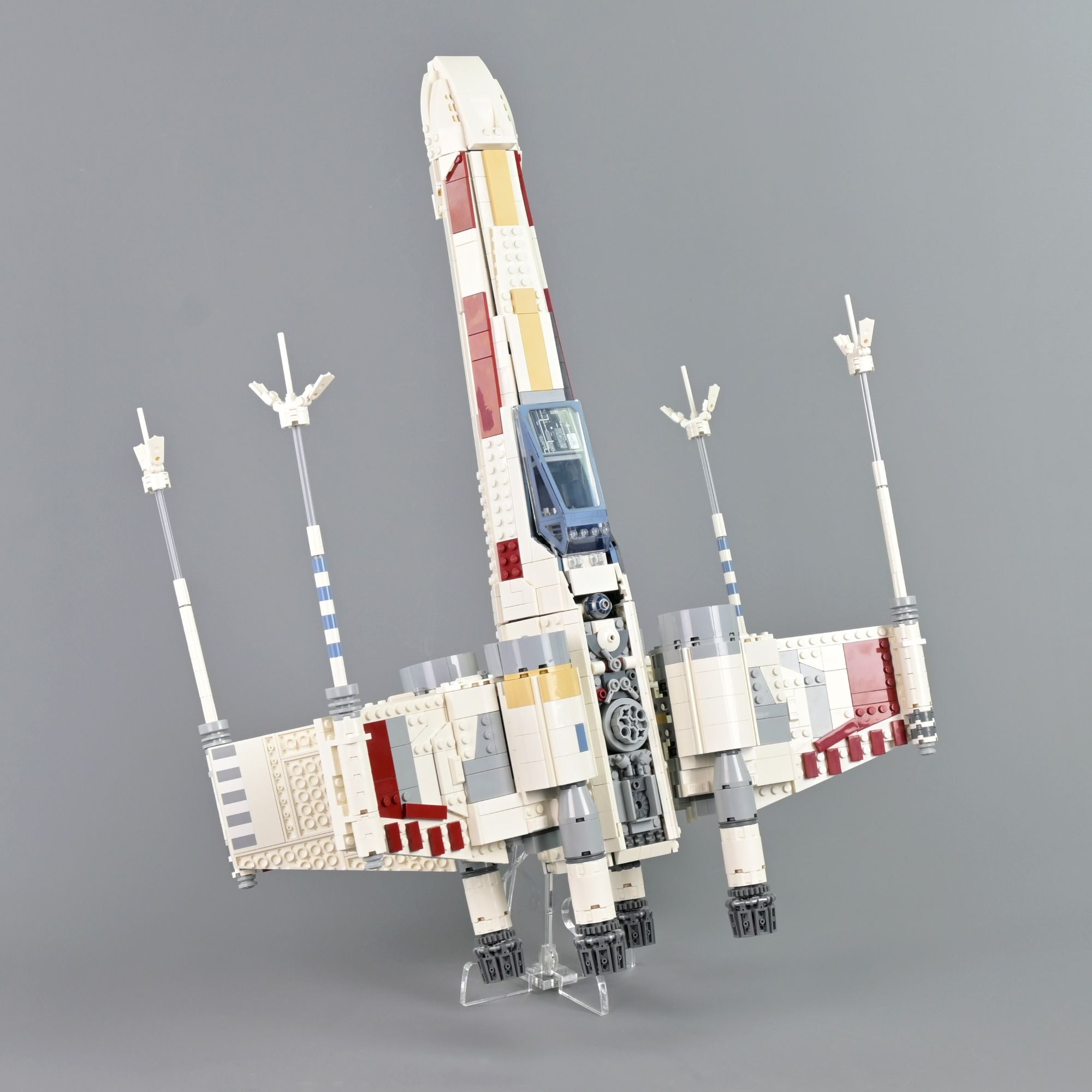 マガジンラック Amazon.com: Brickcessories Display Stand Compatible with LEGO