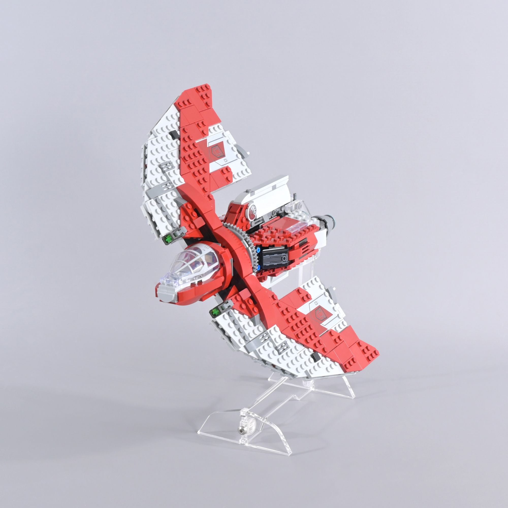 LEGO 75362 Ahsoka Tano's T-6 Jedi Shuttle Stand | iDisplayit USA
