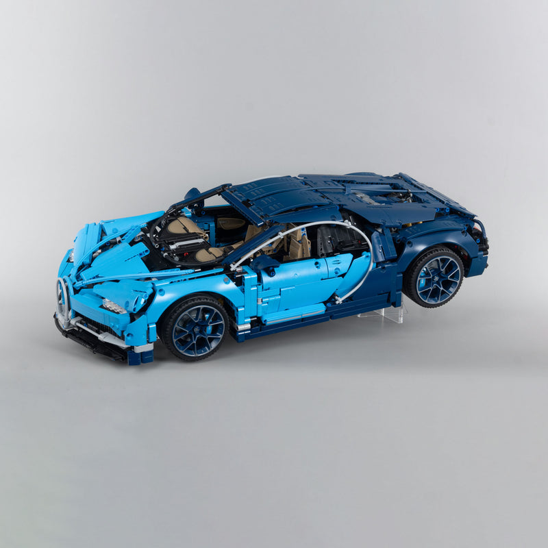 Angled Stand for LEGO Technic and Creator Cars (4/8 cm)