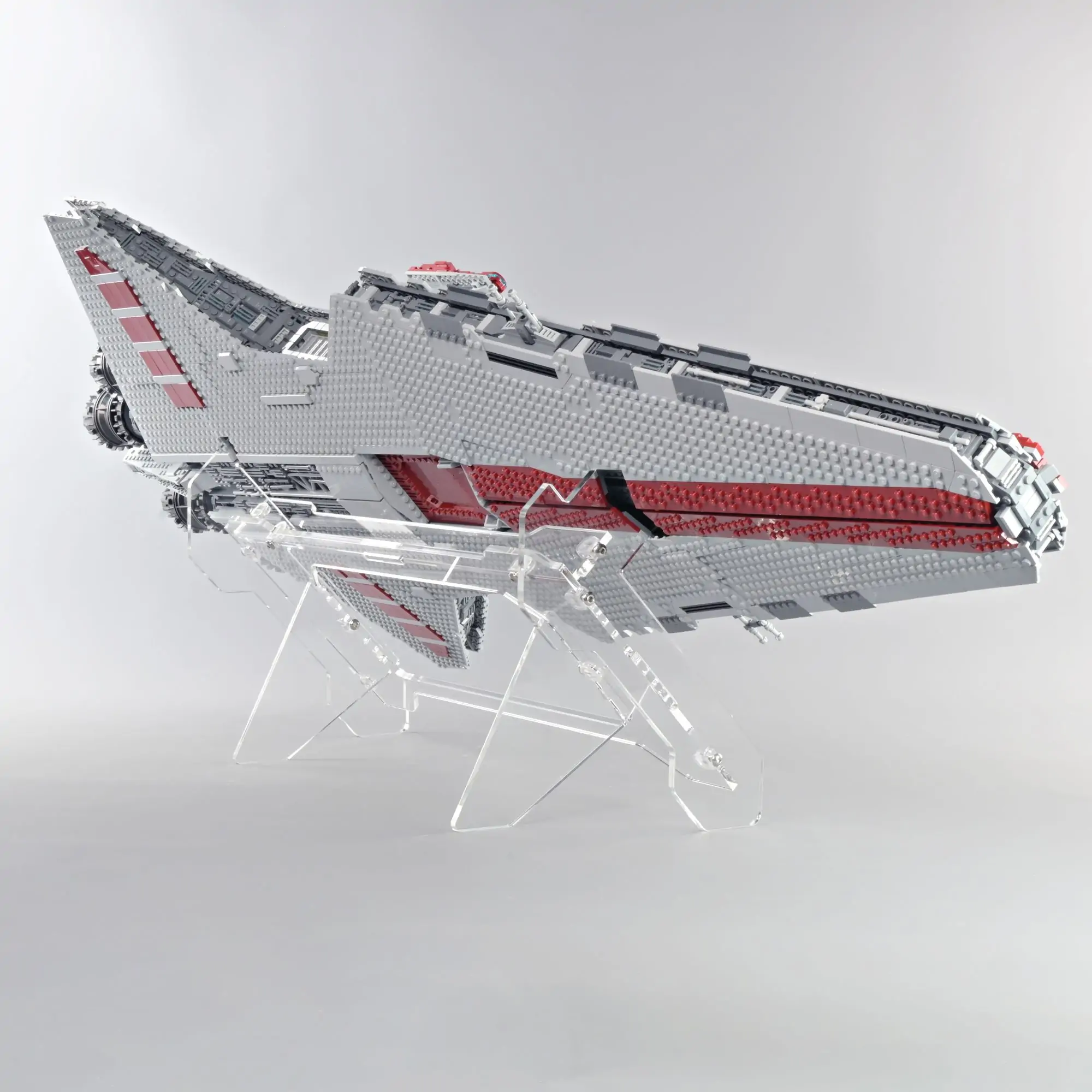 Customised Stand for the UCS Venator and Characters of the Clone Wars : r/ legostarwars